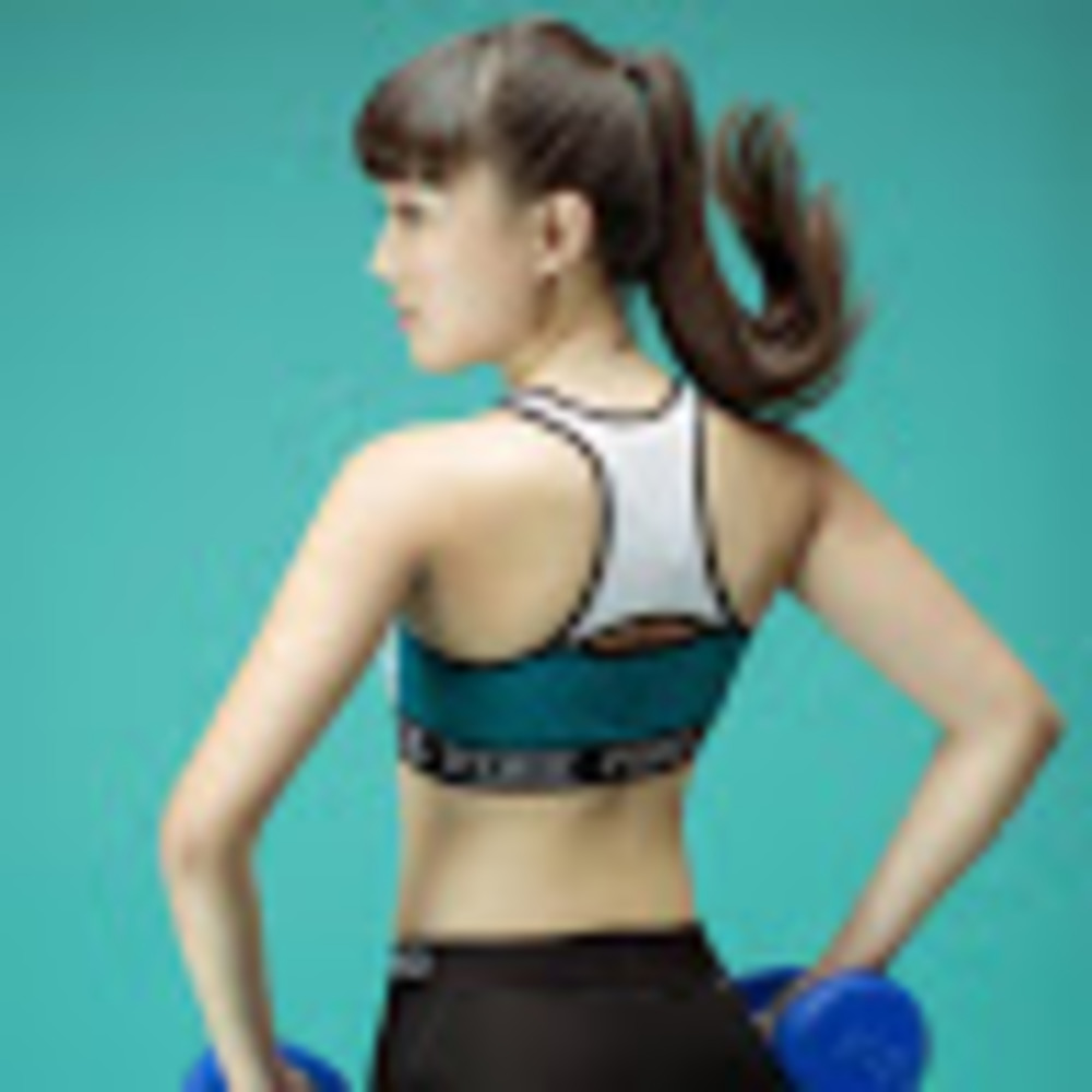 Meet your Posher, Alina